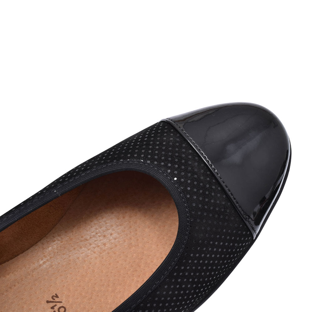 Petunia 36.402 Casual Slip On Shoe For Ladies In Black