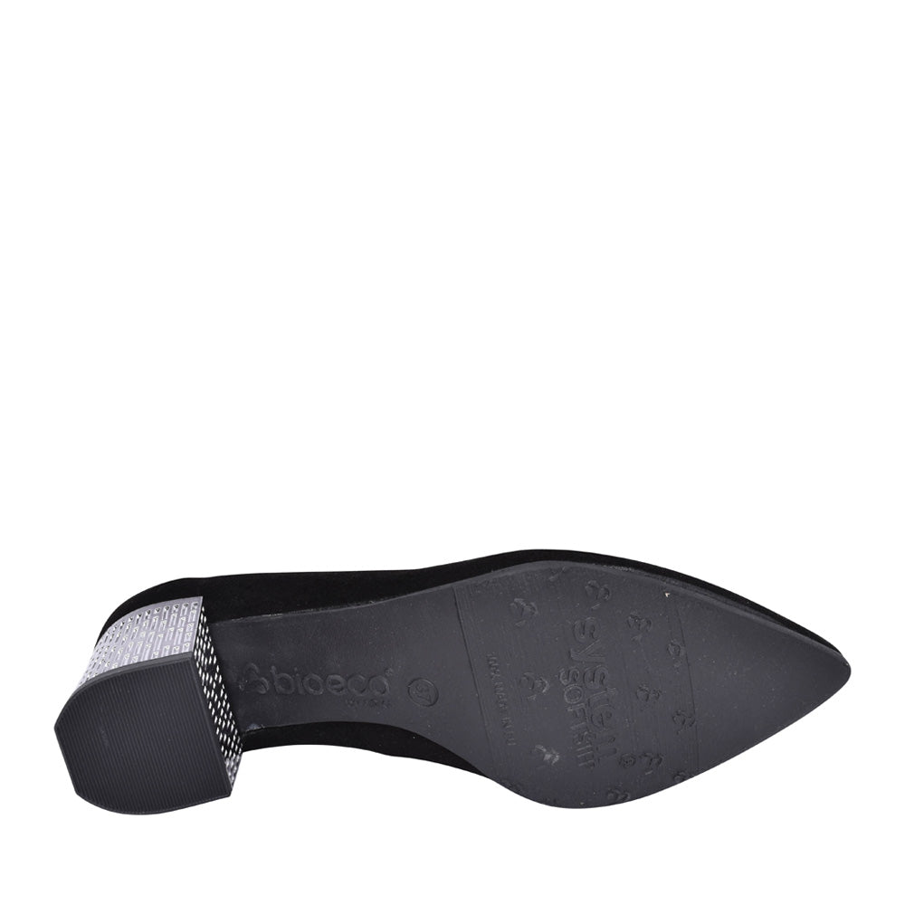 Ladies 5671 G-fit Medium Heel Court Shoe In Black