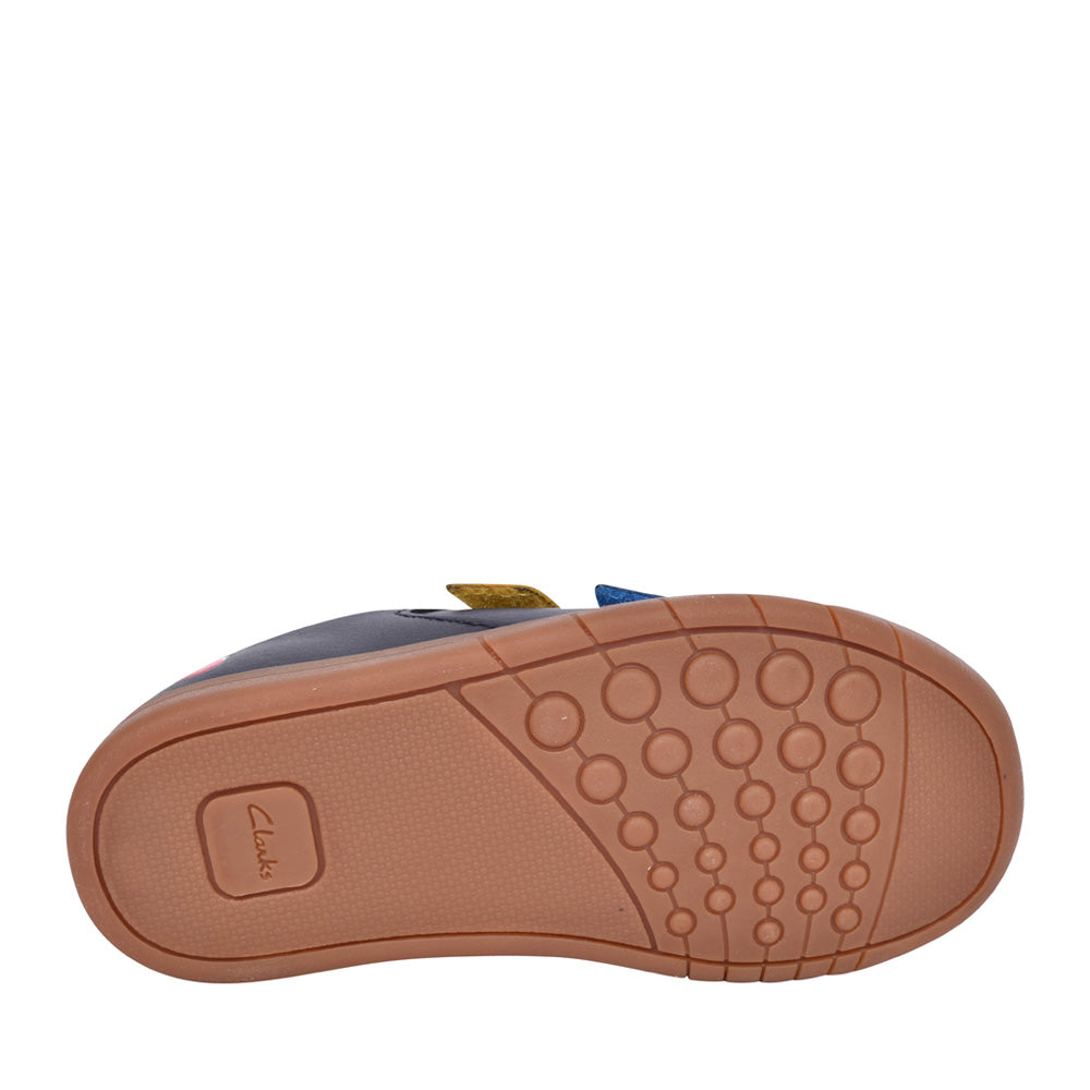 Boys Den Play K Navy Leather Shoe In Kids G Fit