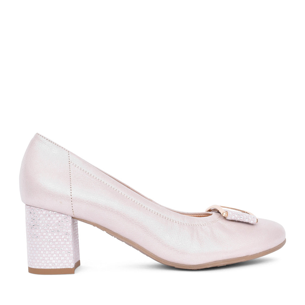 Ladies 5754 G-fit Medium Heel Court Shoe In Pink
