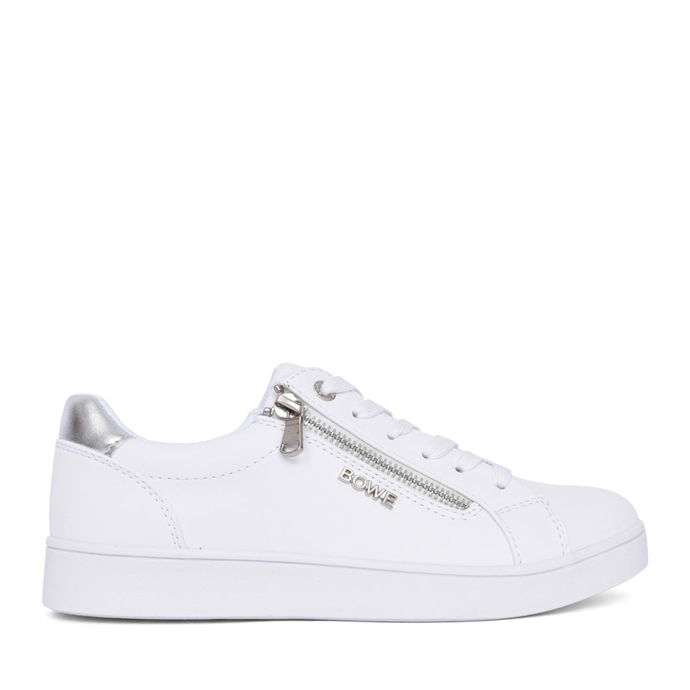 Ladies Flucher Laced Trainer In White