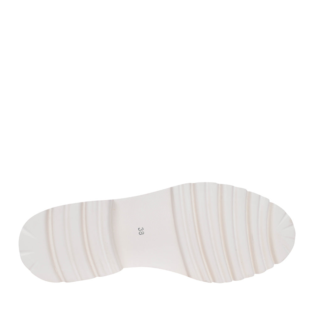 Ladies Kendal Loafer In Off White