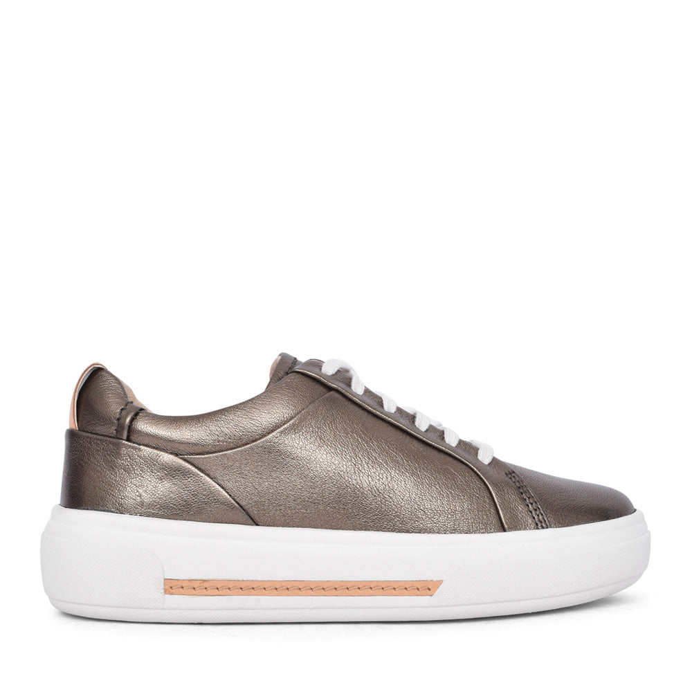 Ladies Hollyhock Walk D-fit Laced Shoe In Metallic