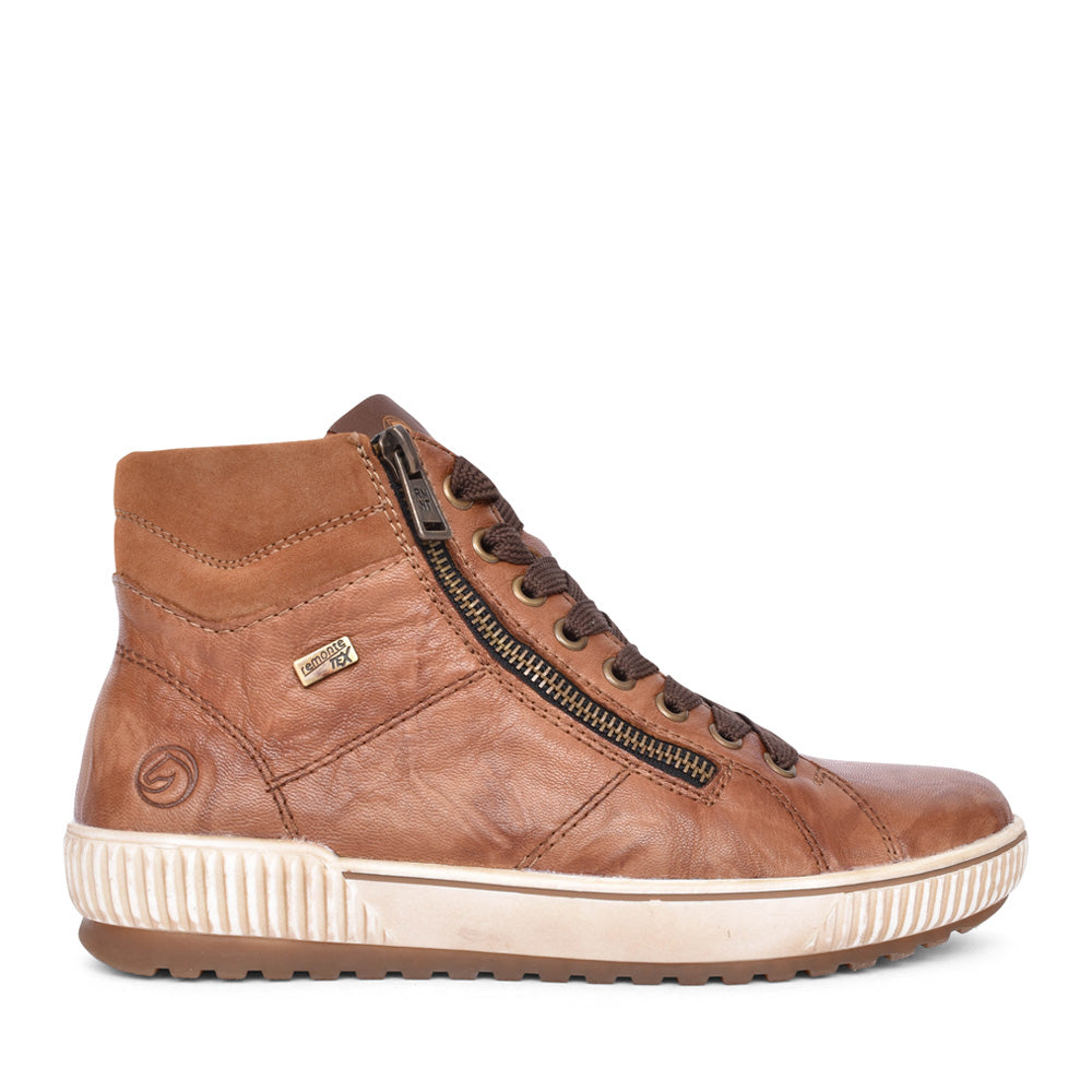 Ladies D0772 Tex Laced Ankle Boot In Tan