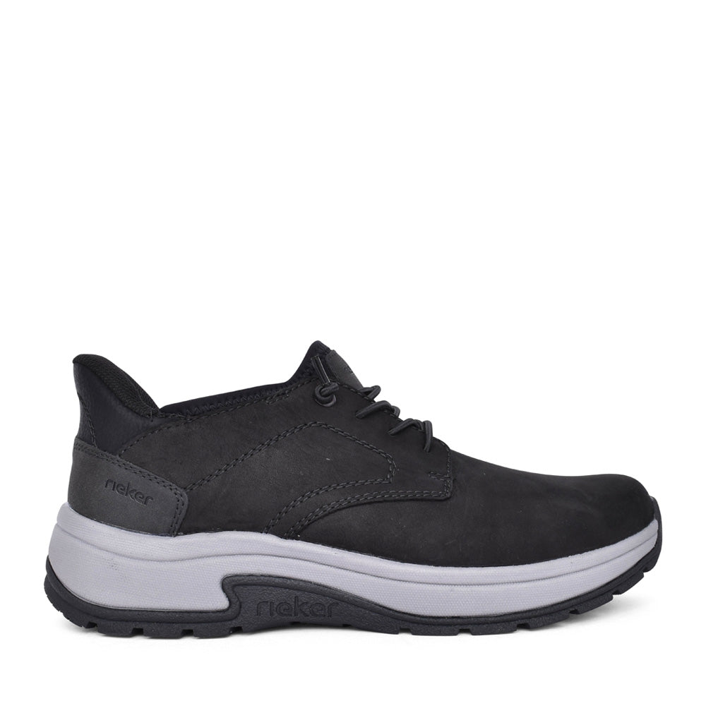 Mens 11050 Laced Trainer In Black