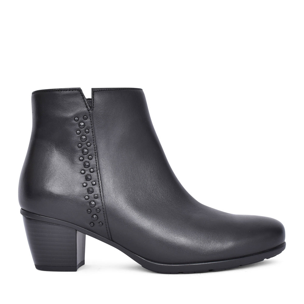 Ladies 55.524 Eleanor Ankle Boot In Black