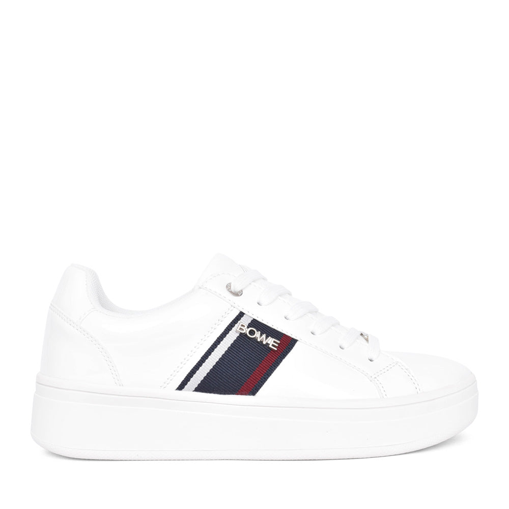 Ladies Rosser Laced Trainer In White