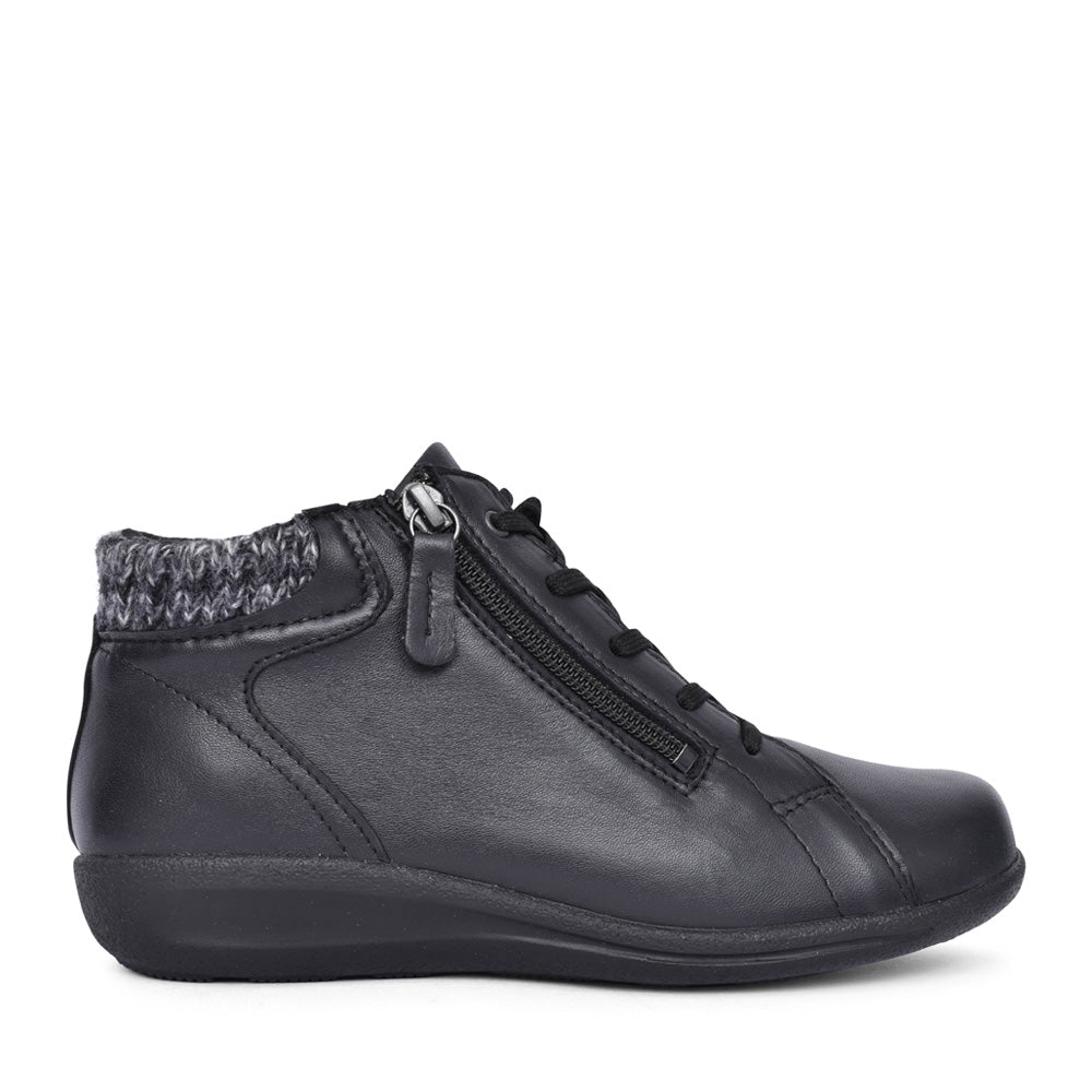Ladies Pipit 75105 2v Laced Ankle Boot In Black