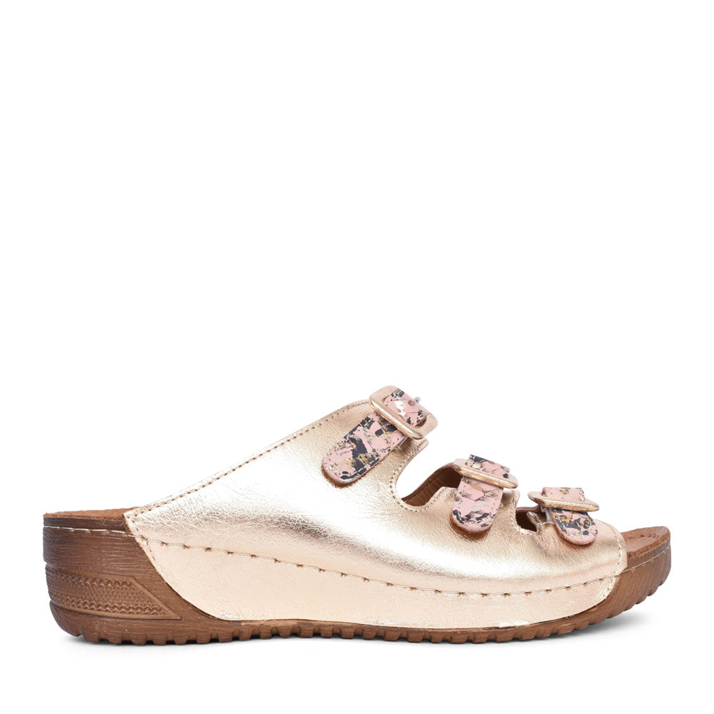 Ladies Nessa A7836 Mule In Gold Int