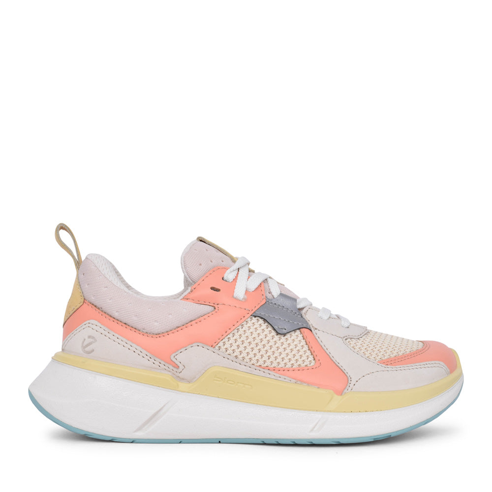 Ladies 830773 Biom 2.2 Laced Trainer In Peach