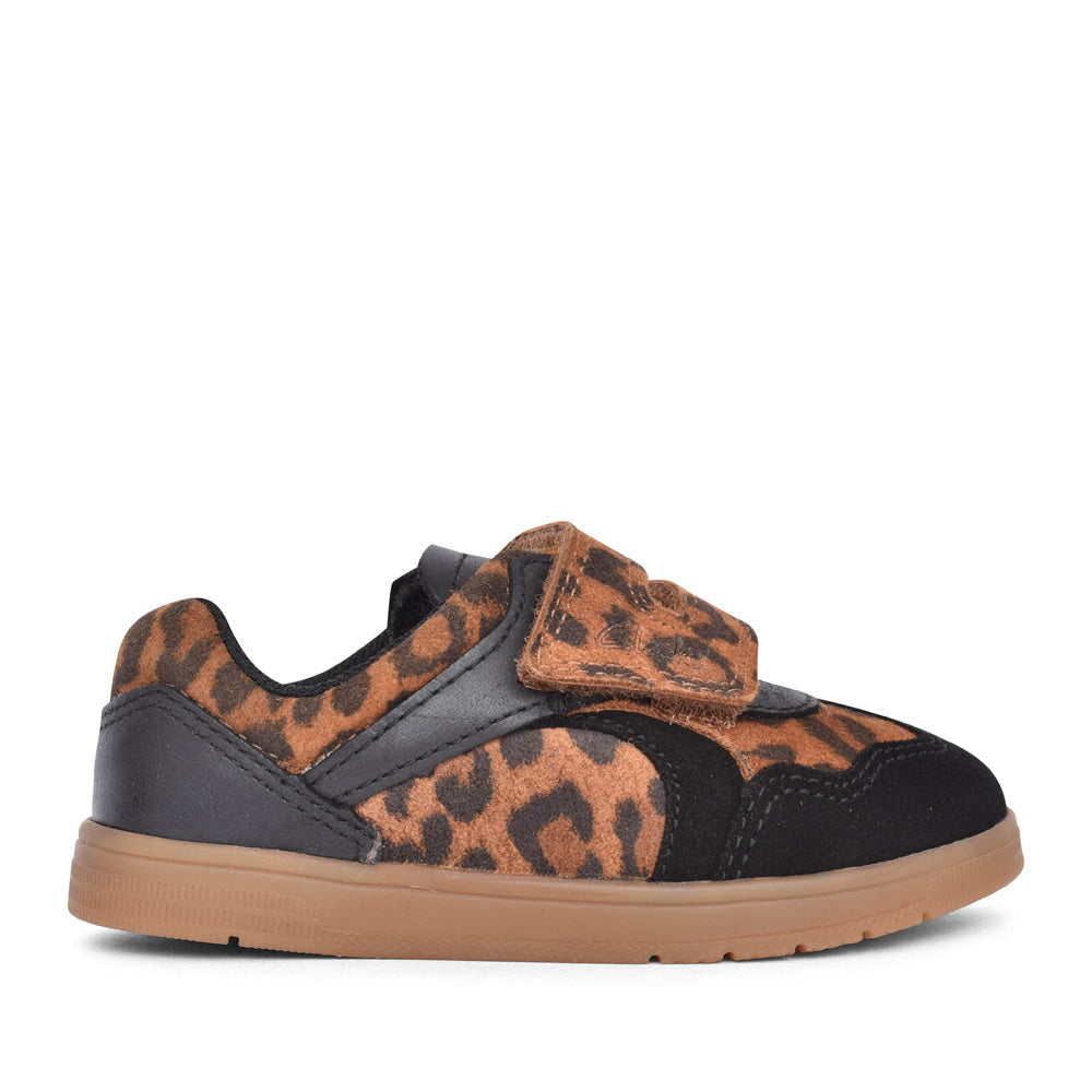 Girls Disco Vibe T Leopard Print Velcro Shoe In Kids G Fit