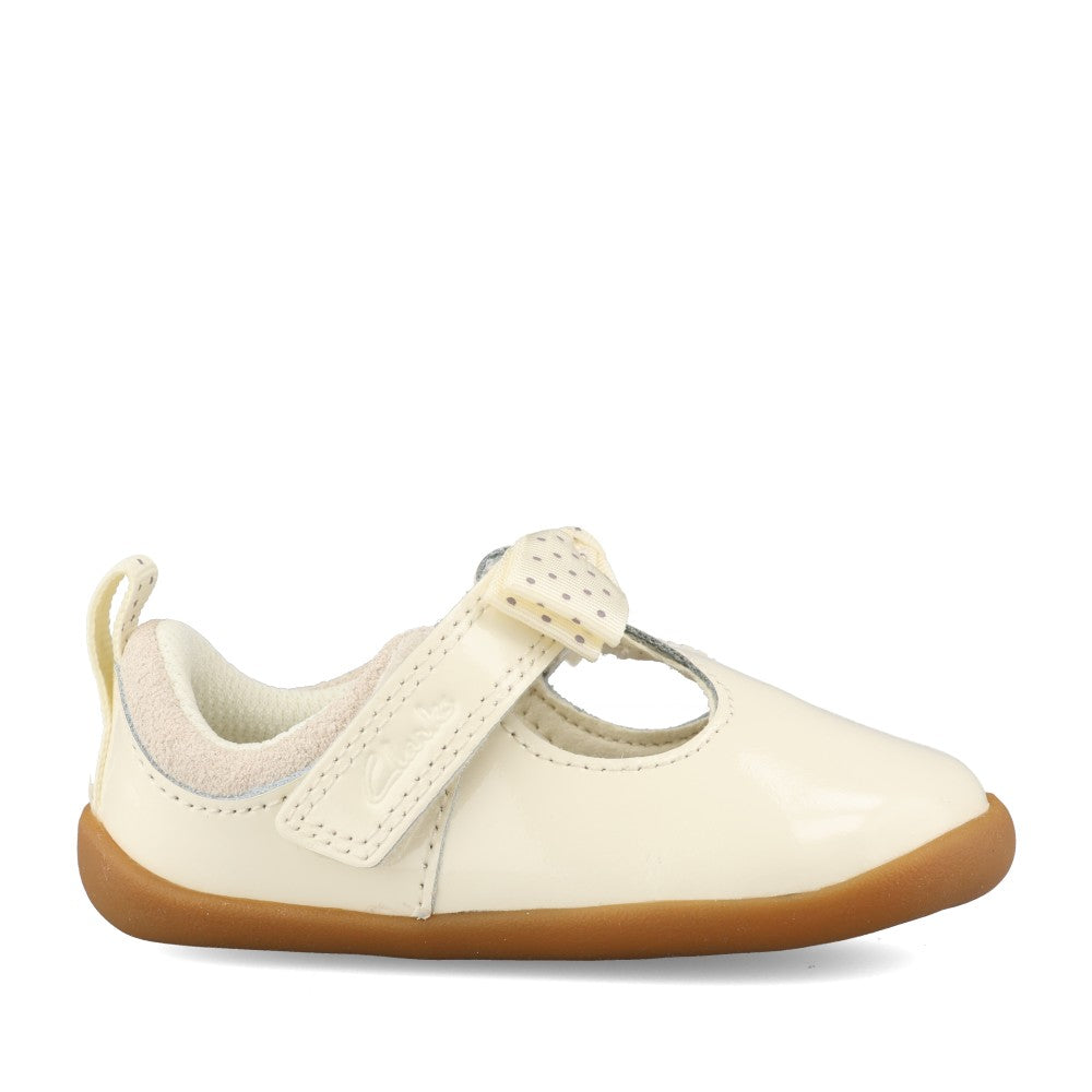 Girls Roamer Trim Off White T-bar Toddler Shoe In Kids F Fit