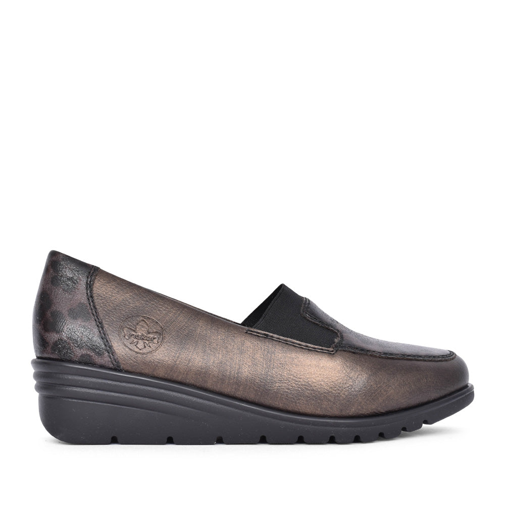 Ladies L5351 Slip-on Shoe In Metallic