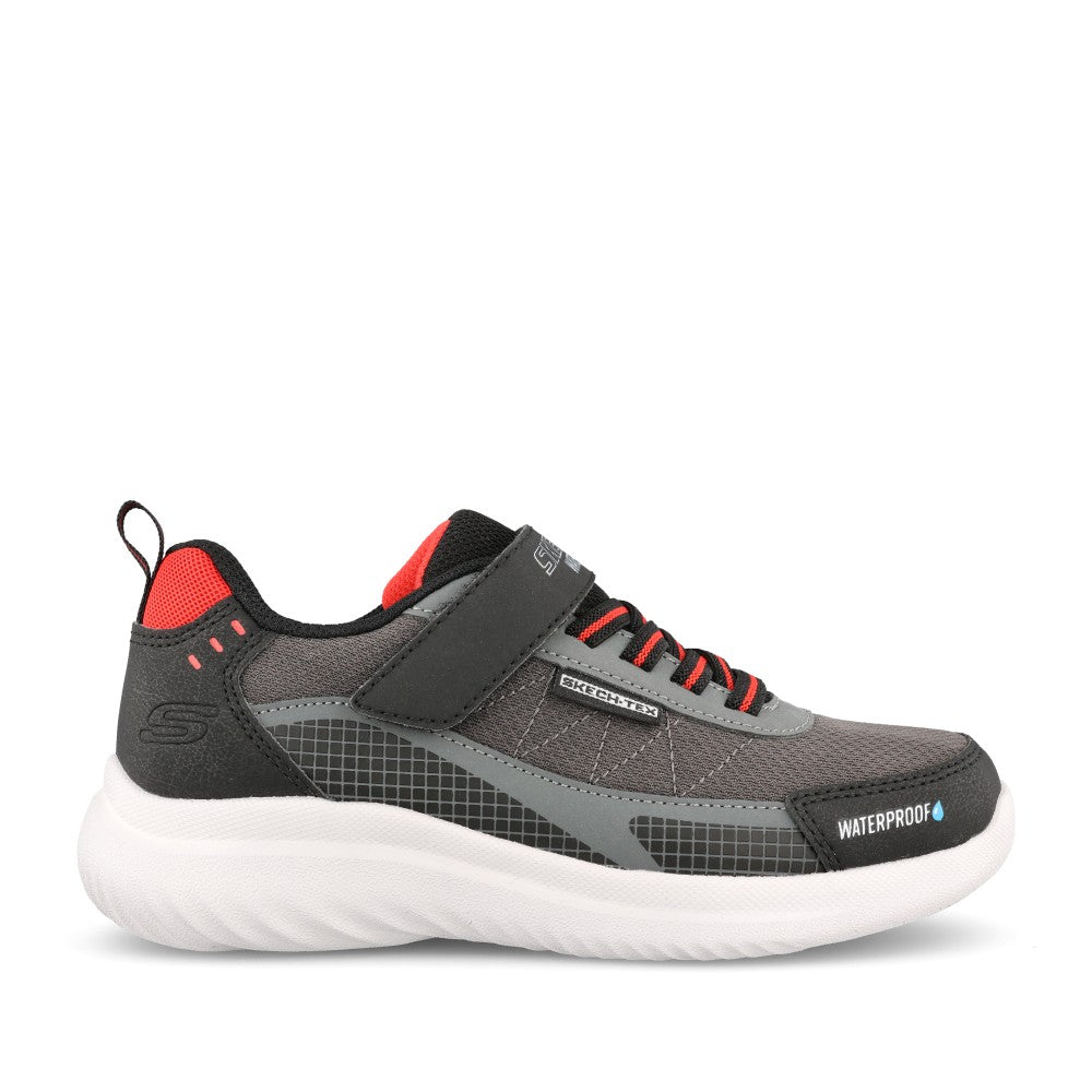 Boys 406341l Bounder 2.0 Aqua Pace Trainer In Black