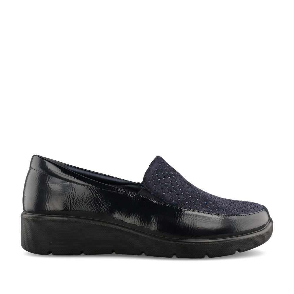 Ladies Josie Slip-on Shoe In Navy Patent
