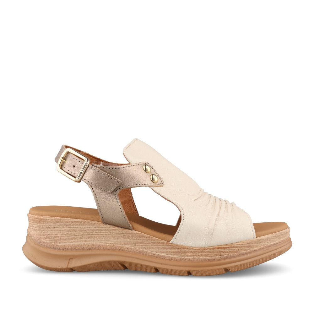 Ladies 24-17 Sandal In Cream