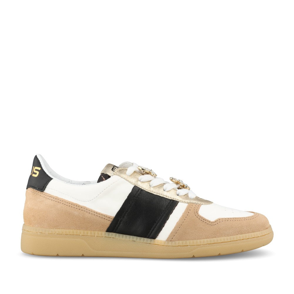 Ladies W04110 Laced Trainer In Multi-colour