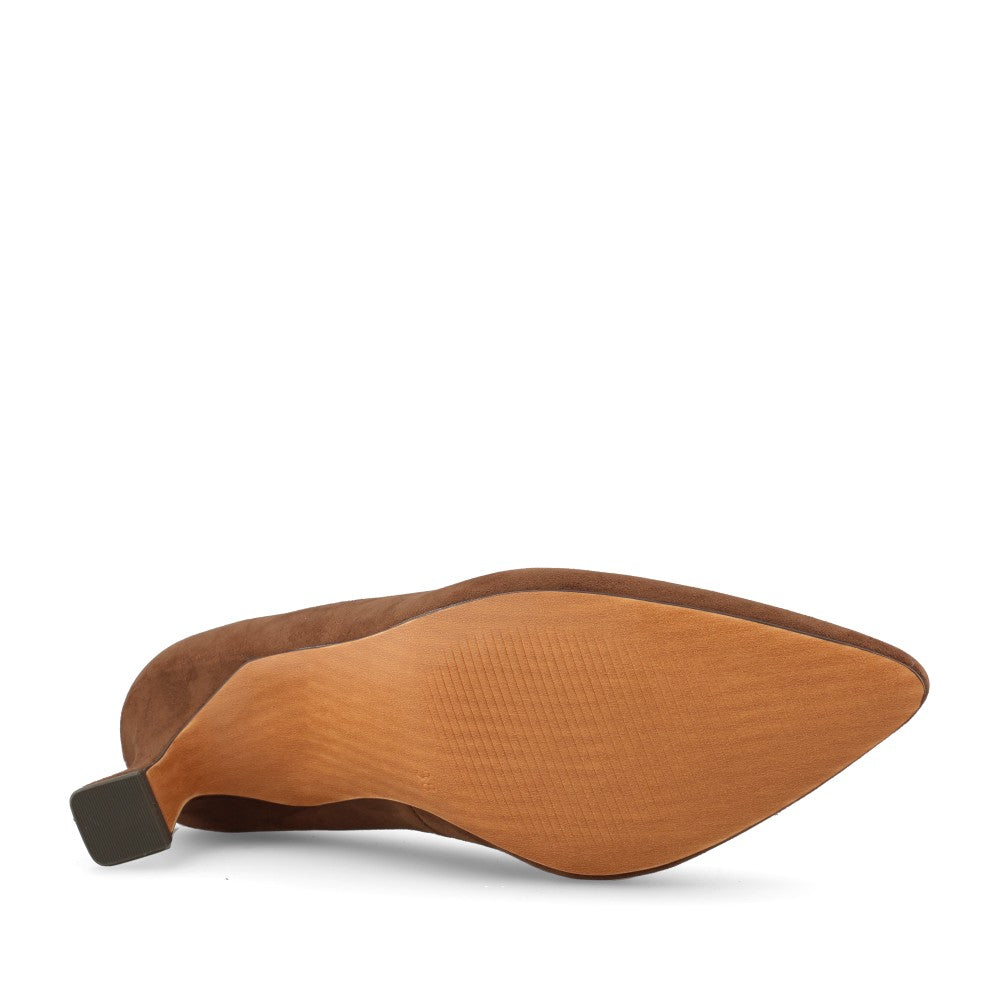 Marco Tozzi Ladies 2-22418 Mid Heel Suede Court Shoe In Cinnamon