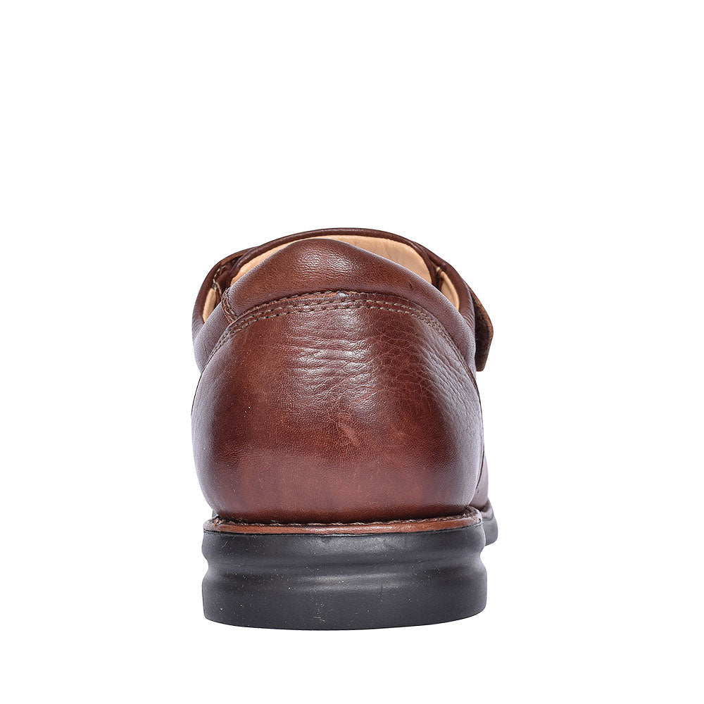 Tapajo Velcro Strap Shoes For Men In Brown