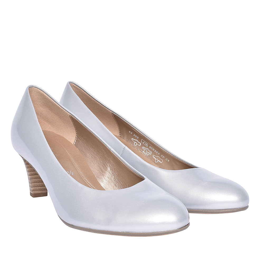 Mid Heel Court Shoe For Women In Silver