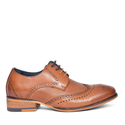 BOWE & BOOTMAKERS PUNCHED DETAIL BROGUE in TAN