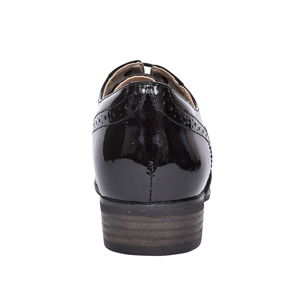 Hamble Oak Black Patent D Fit Brogue For Ladies In Blk Patent