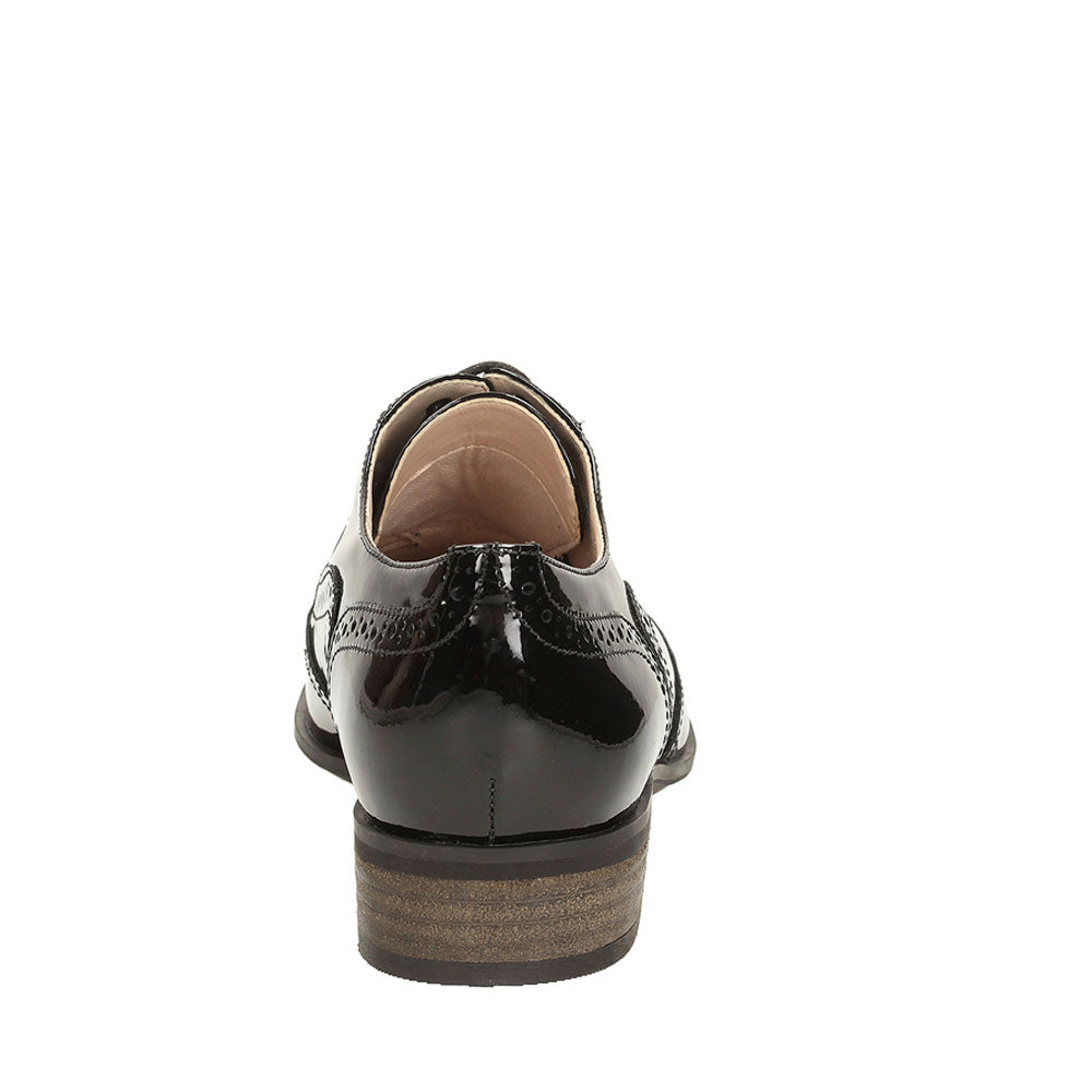Hamble Oak Black Patent D Fit Brogue For Ladies In Blk Patent
