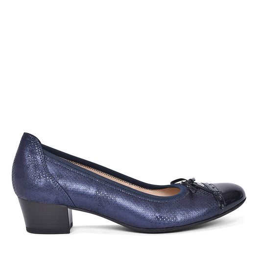 203 Bow Court Shoe For Ladies In Blue