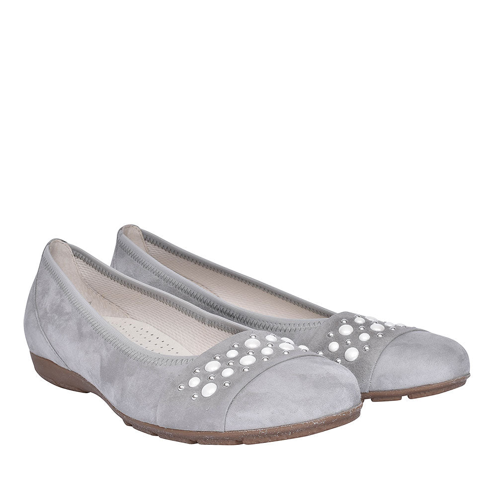 Electra Womens Ballerina Pumps In Stone