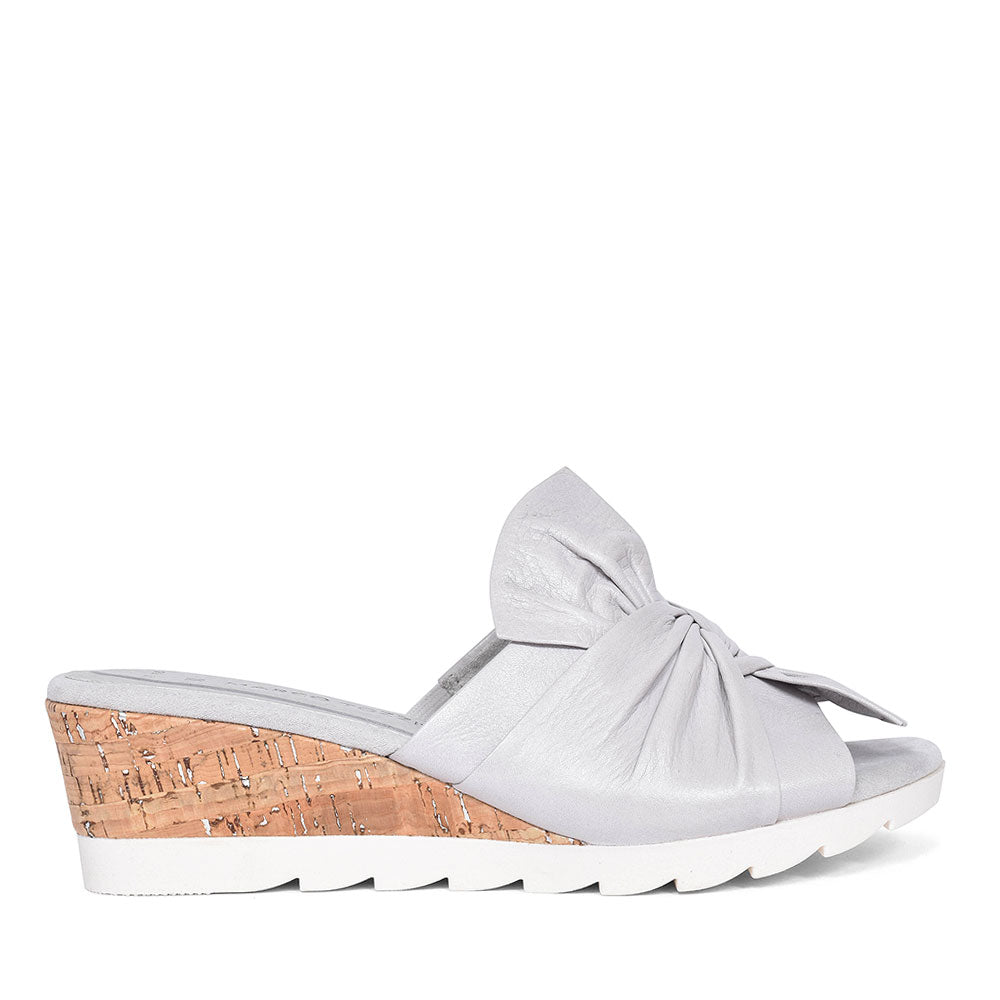 CASUAL WEDGE SANDALS