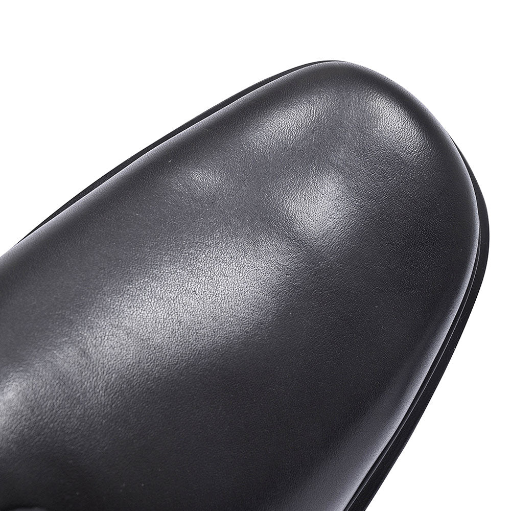 Helsinki Laced Shoe For Men In Black