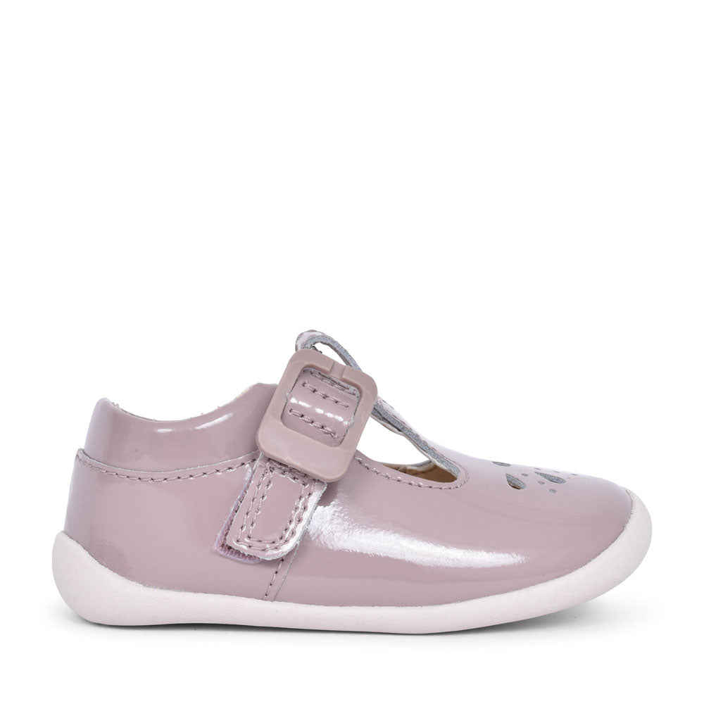 Girls Roamer Star Pink Patent T-bar Shoe In Kids G Fit