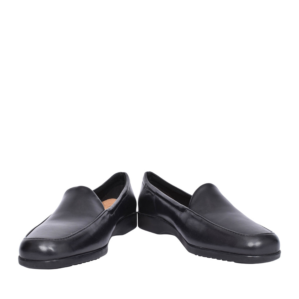 Ladies Georgia Leather E-fit Slip-on Shoe In Black