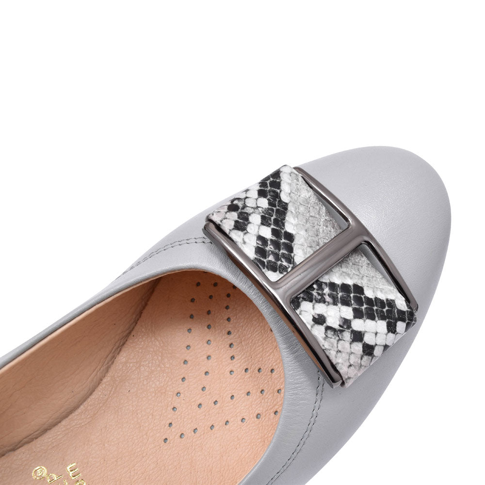 Ladies 5632 G-fit Low Heel Court Shoe  In Grey