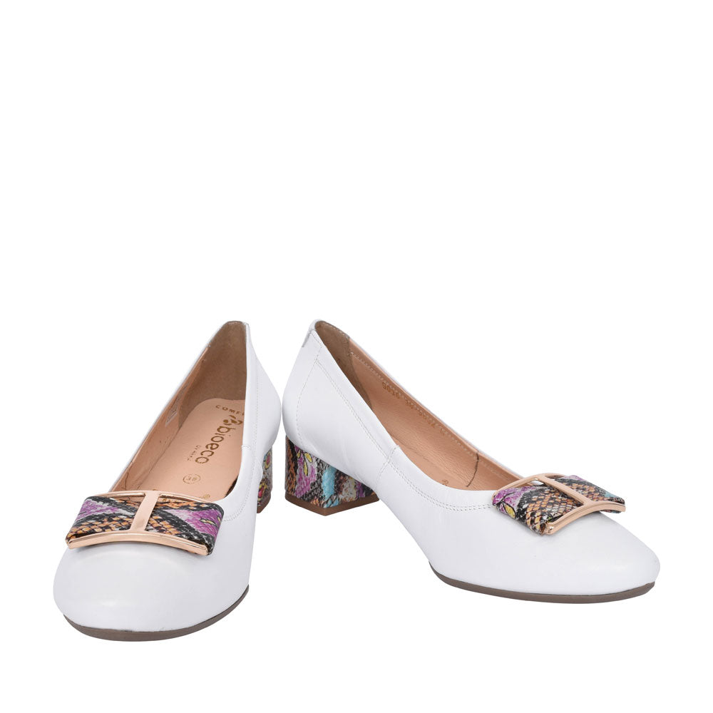 Ladies 5632 G-fit Low Heel Court Shoe  In White