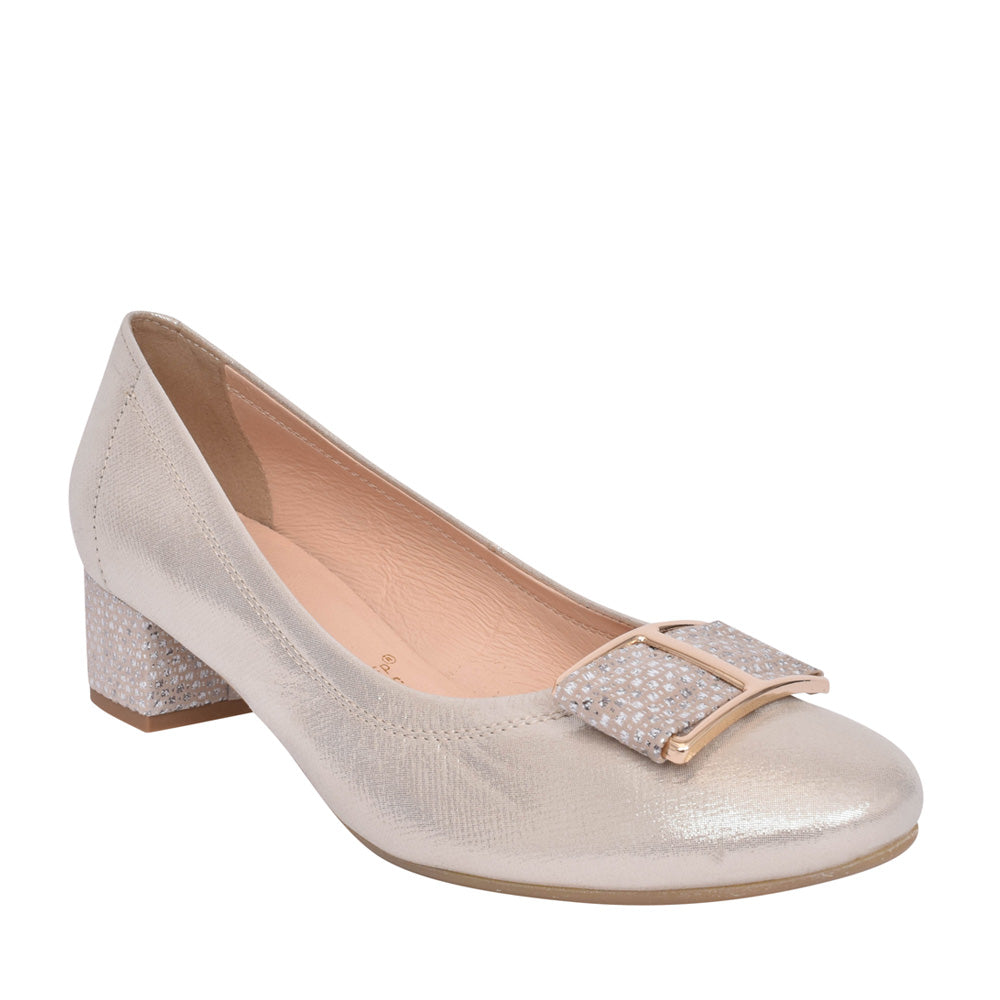 Ladies 5632 G-fit Low Heel Court Shoe In Gold
