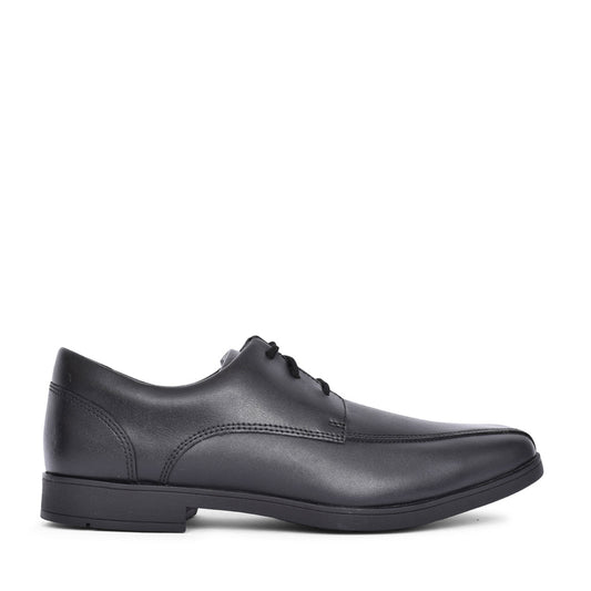 Boys Scala Step Black Leather Shoe In Kids F Fit