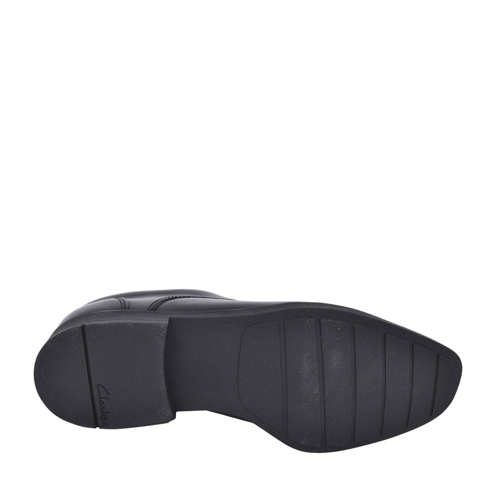 Boys Scala Step Black Leather Laced Shoe In Kids E Fit