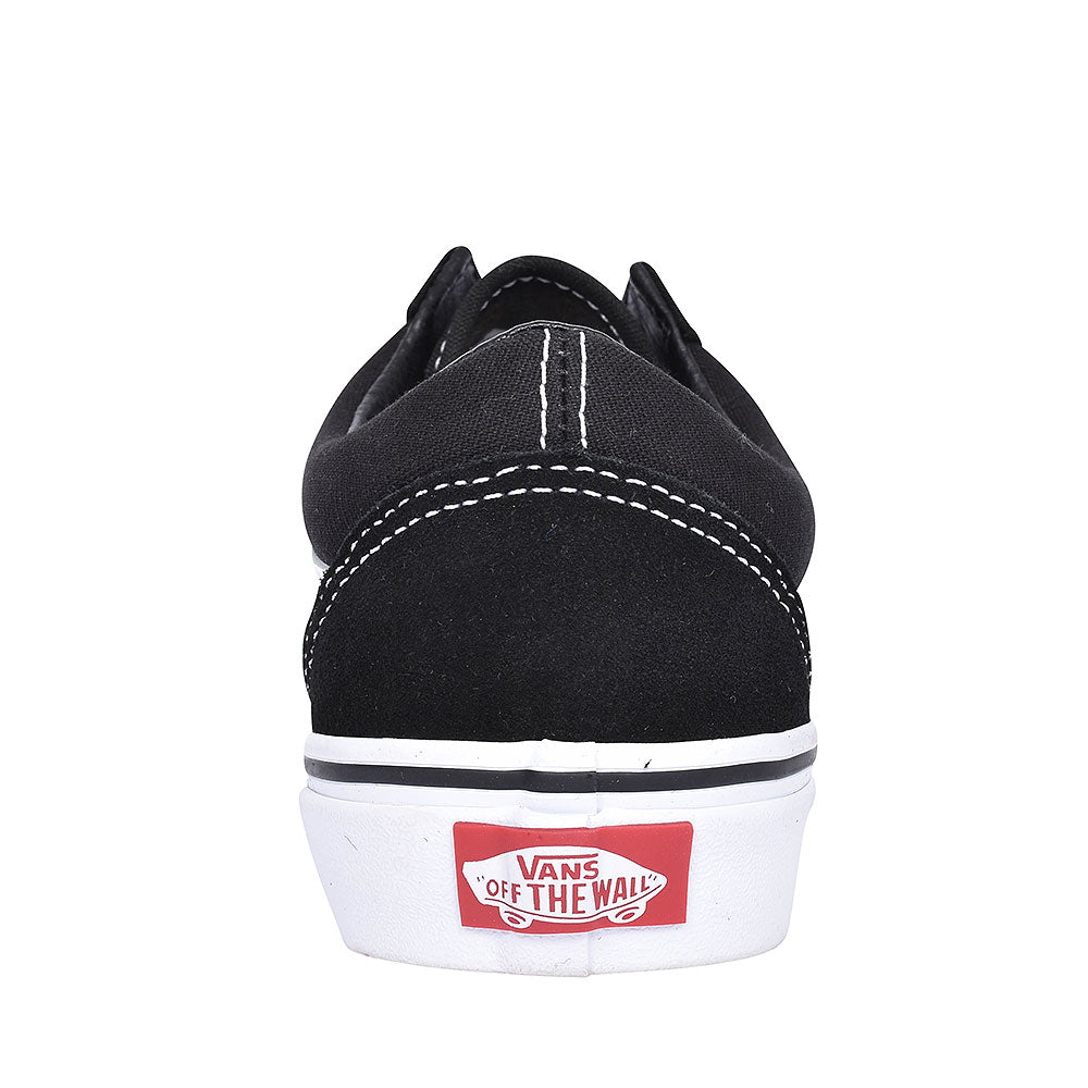 Unisex Old Skool Laced Shoe In Black