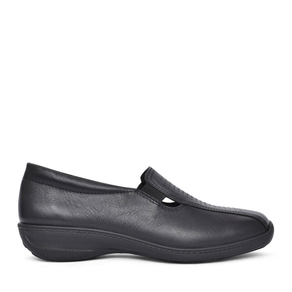 Ladies Calypso 11 Standard Fit Shoe In Black