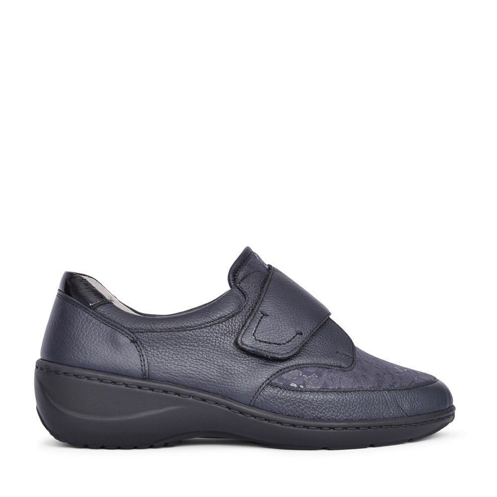 Ladies 607k31 Kya Velcro Shoe In Navy
