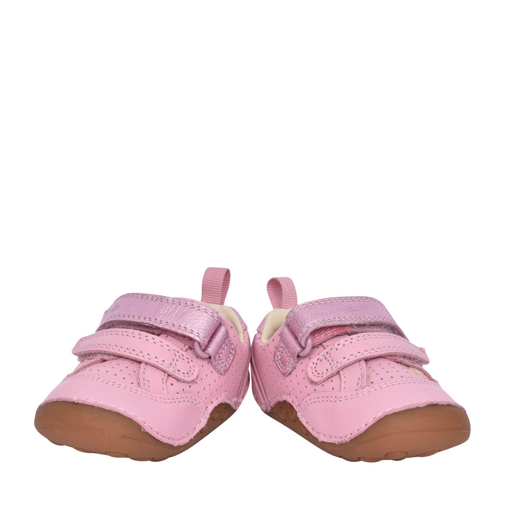 Girls Tiny Sky Light Pink Leather Shoe In Kids F Fit