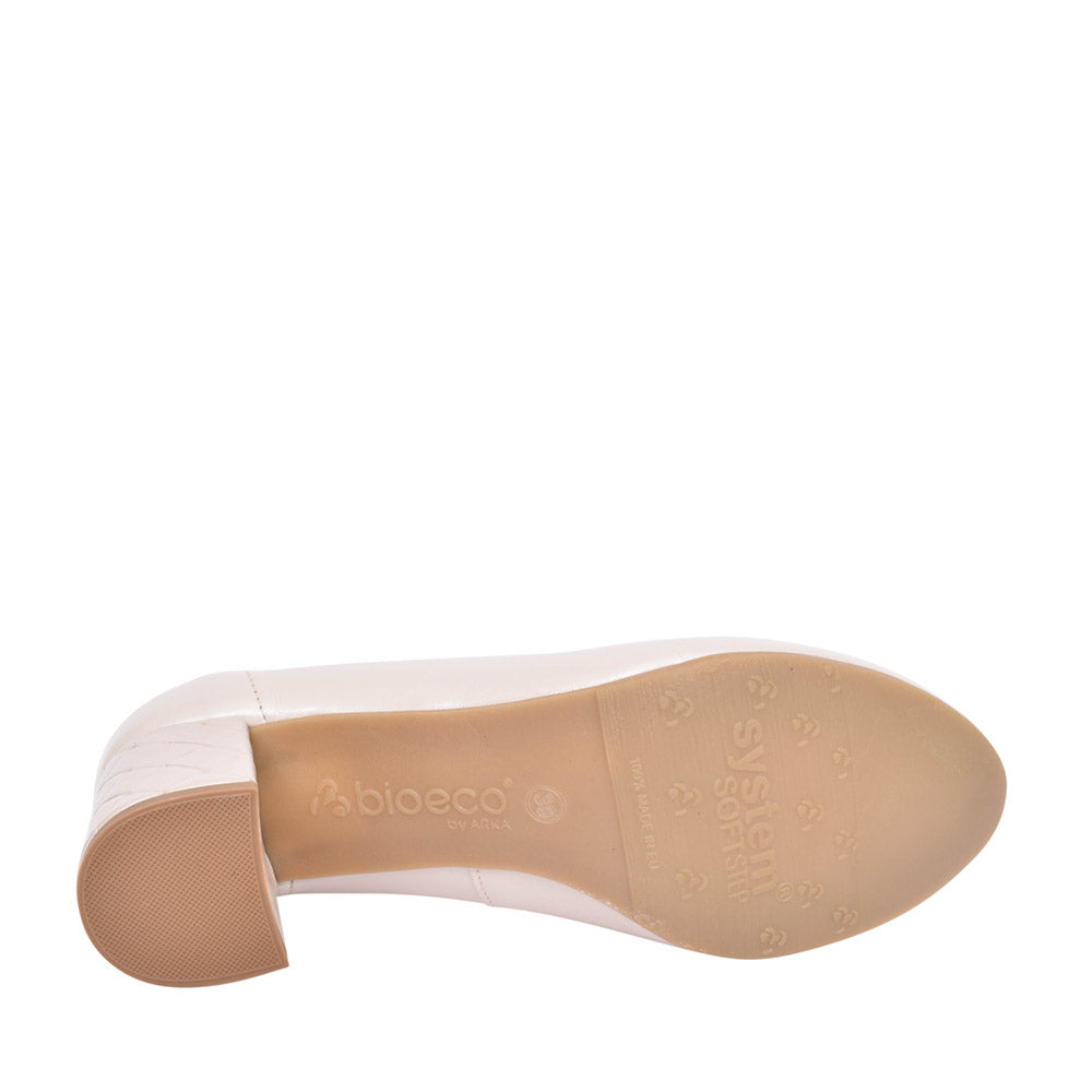 Ladies 6199 G-fit Court Shoe In Beige