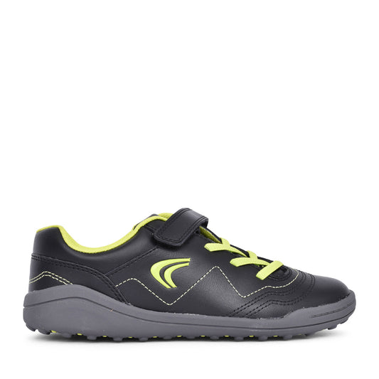 Boys Award Fly Black Trainer In Kids F Fit