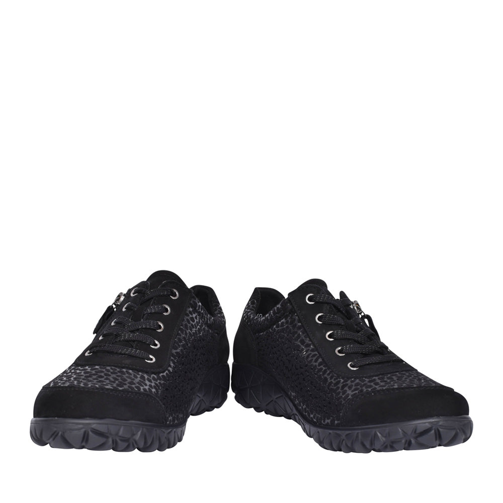 Ladies H89001 Havy Laced Trainer In Black