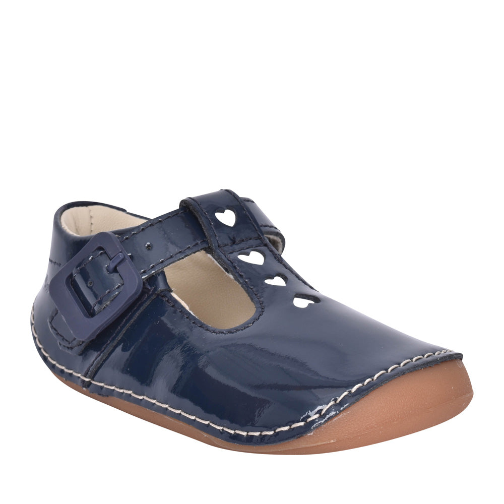 Girls Tiny Beat Navy Patent Shoe In Kids F Fit