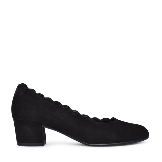 Ladies 92.221 Gigi Court Shoe In Black