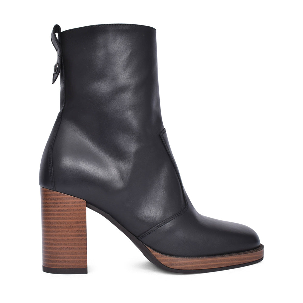 Ladies 205062 Medium Heel Ankle Boot In Black