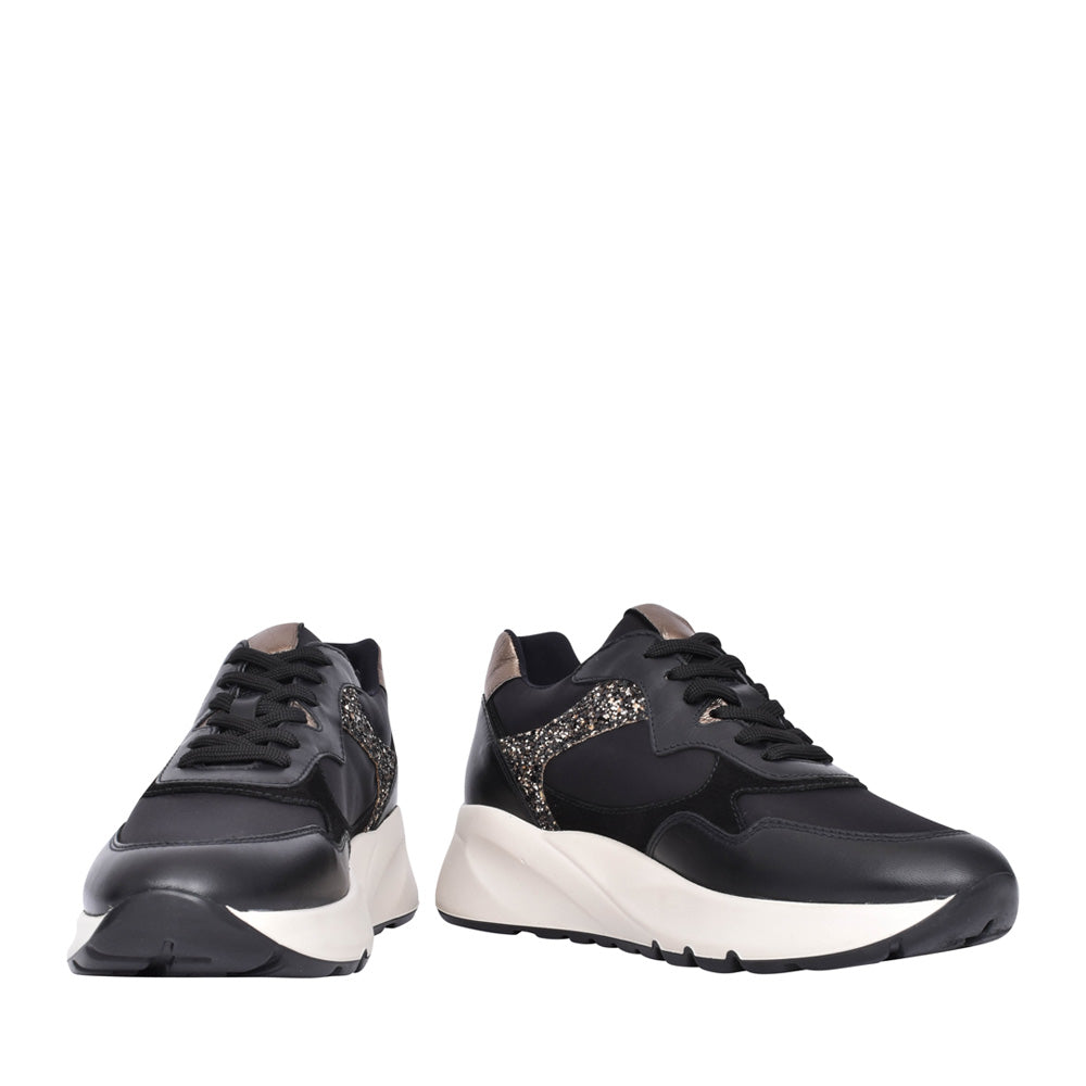 Ladies 205240 Trainer In Black