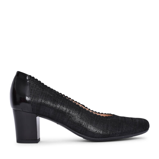 Ladies 5527 G-fit Low Heel Court Shoe In Black